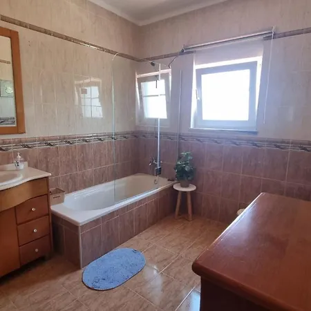 Paradise Πανσιόν