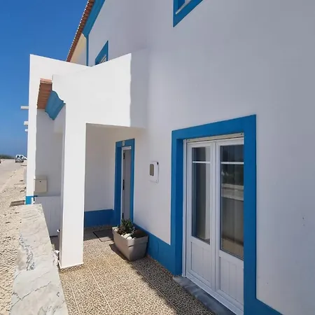 Paradise Πανσιόν *