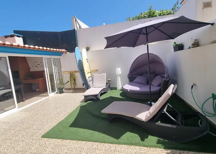 Paradise בית הארחה בליאל